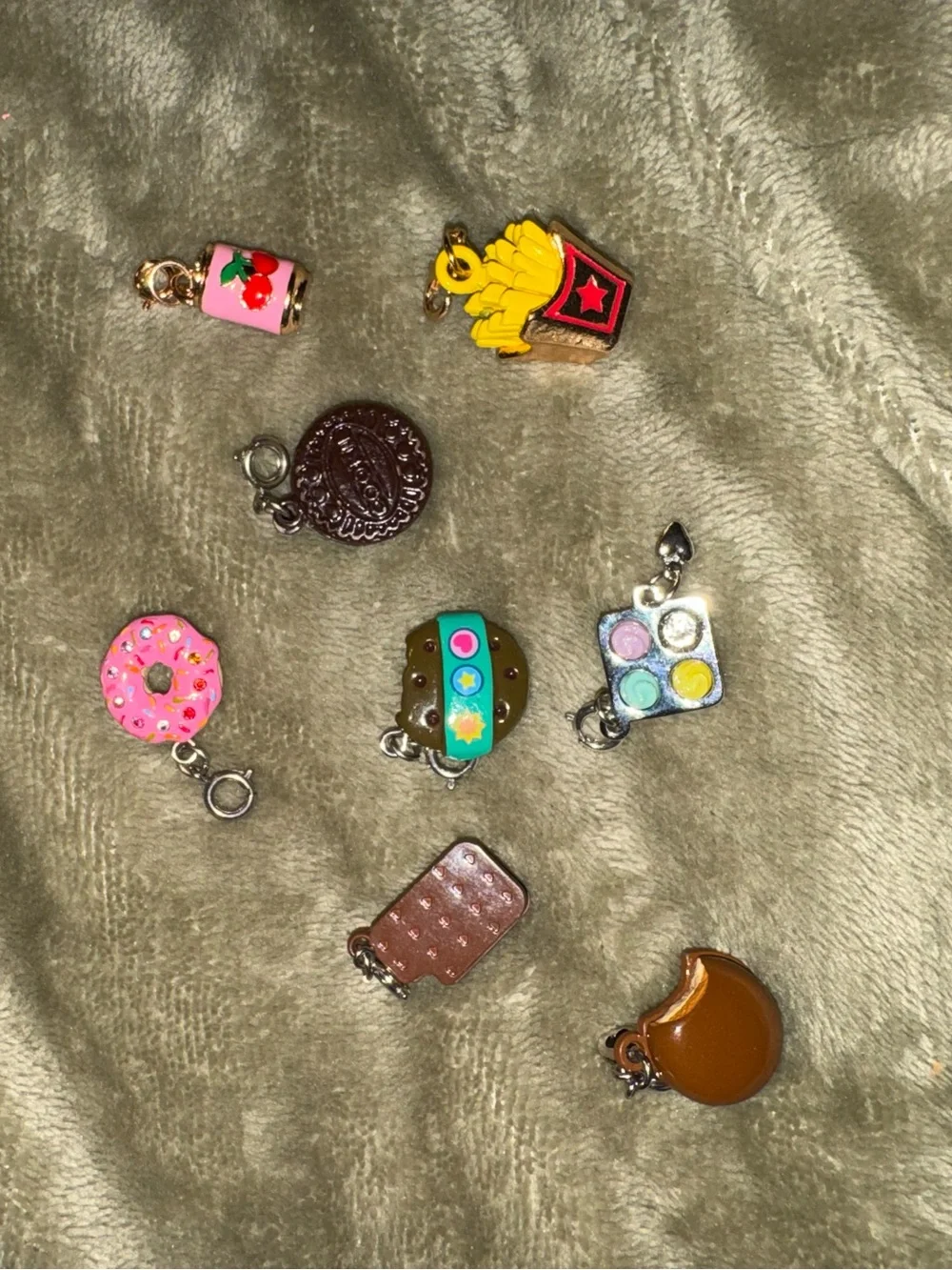Rare Discontinued Huge Lot of Charm it! High IntenCITY charms